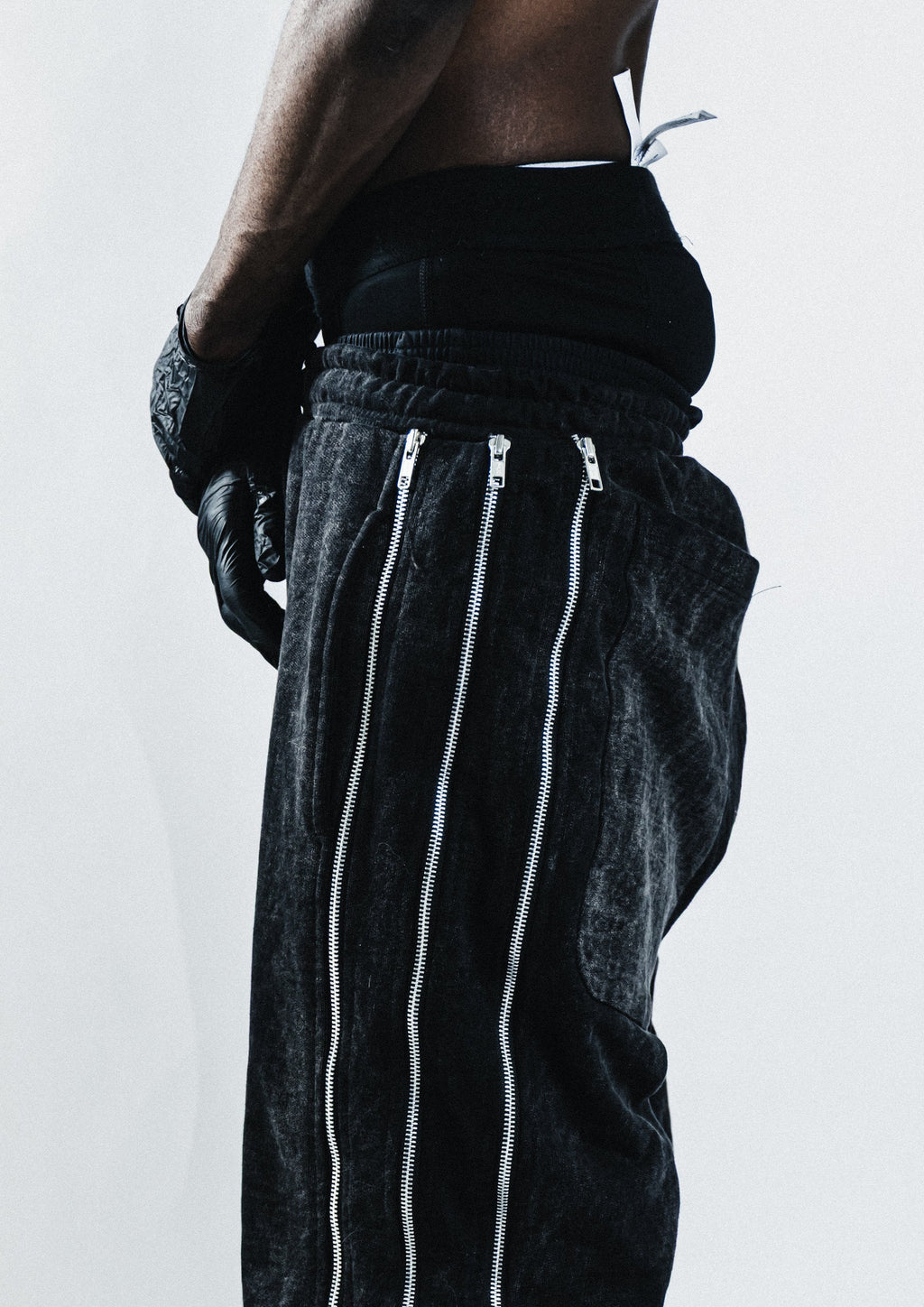 'HUNNA ZIPPA' Pants Black